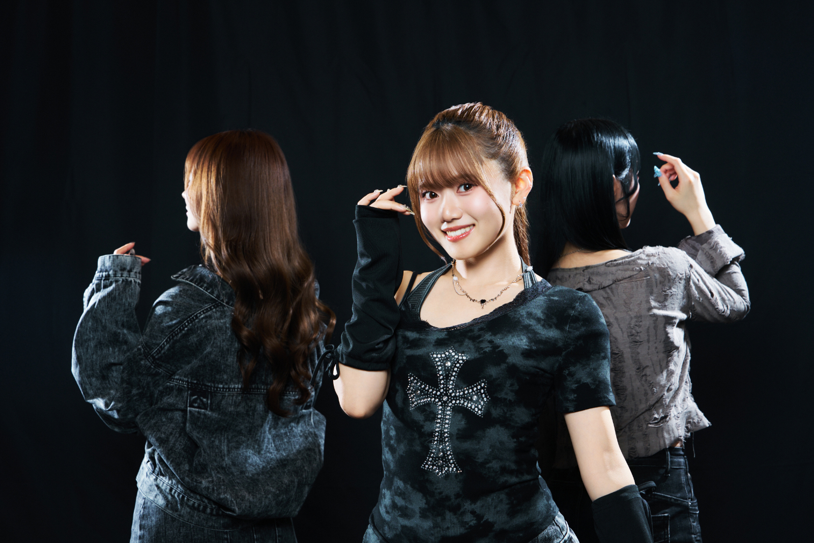 【撮りおろしインタビュー】ClariS第3章が向かう先は――“解放”を掲げ新たな一面を提示した「Revive」に迫る！ - 画像一覧（11/12）