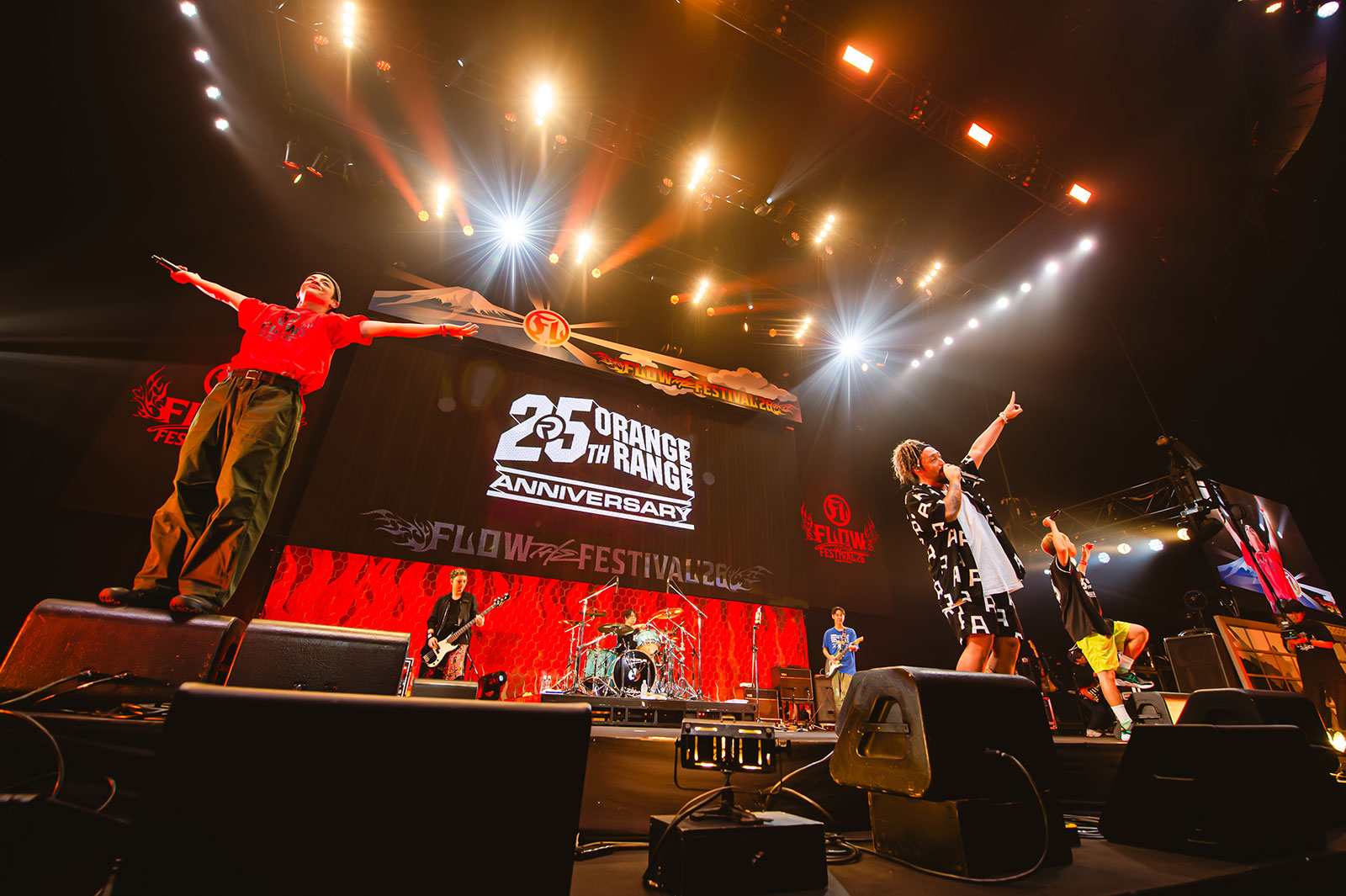 FLOW主催のアニソンロックフェス“FLOW THE FESTIVAL”。3年目となりさらに熱を増した2026年の2DAYSの模様をじっくり振り返る！ - 画像一覧（17/55）
