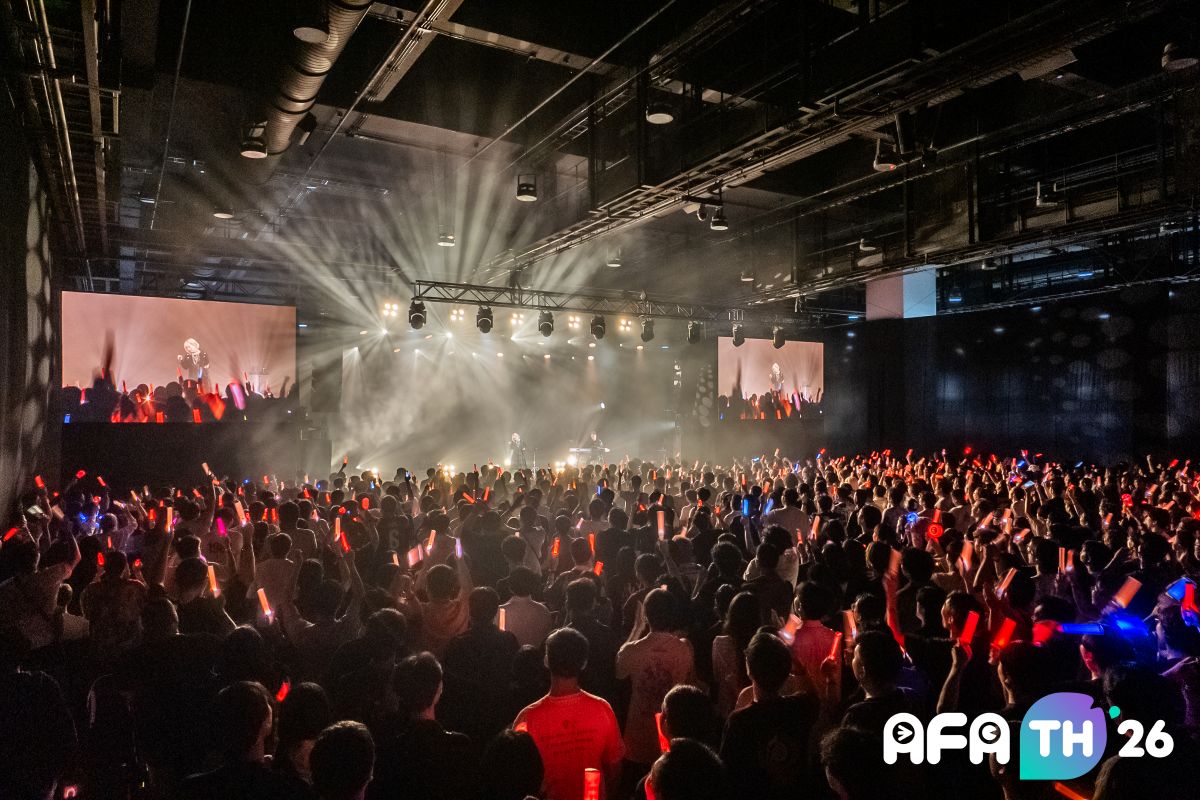 ReoNa、タイ・バンコクで開催されたアニメイベント「AFA Thailand 2026」に出演。代表曲「ガジュマル」や「ANIMA」含む、全7曲で観客を魅了！