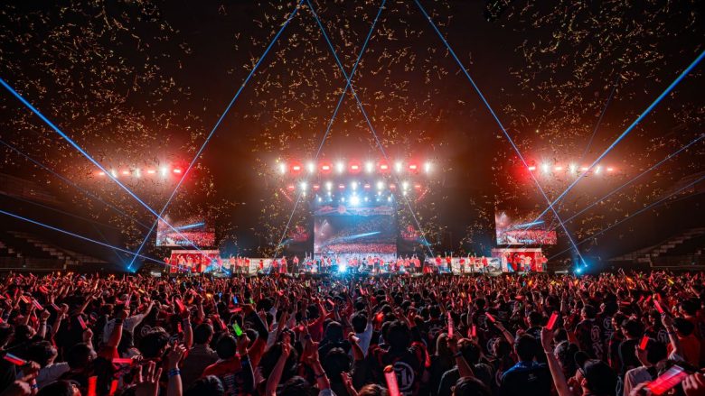 ロックバンド・FLOWが創るアニソンロックフェス『FLOW THE FESTIVAL 2026』のオフィシャルレポートが到着！タイアップ楽曲も続々と解禁！