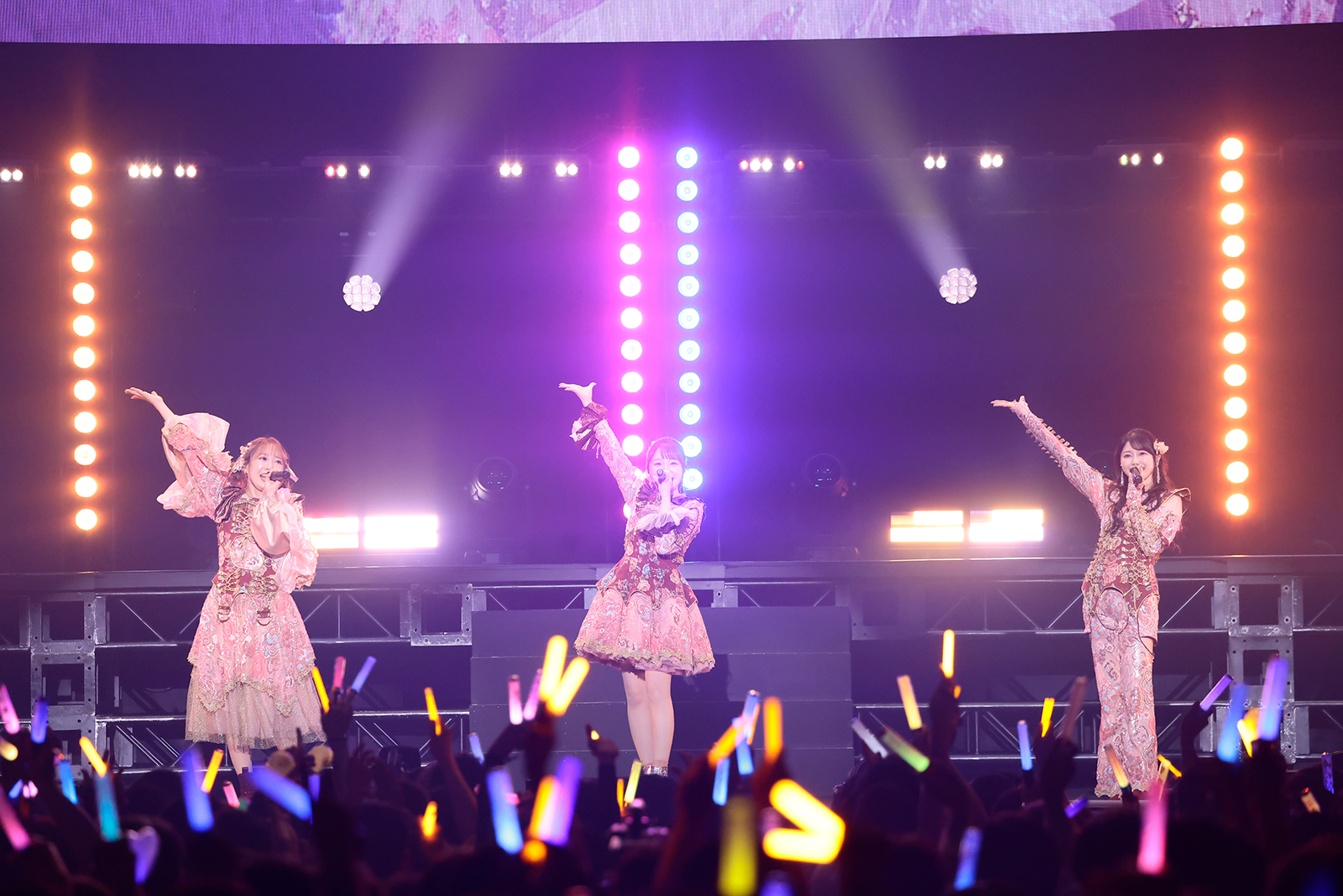 「MUSIC AWARDS JAPAN WEEK」を6組のアーティストが盛り上げる！アイドルマスター シャイニーカラーズ【コメティック】、オーイシマサヨシ、TrySail、MyGO!!!!!、ラブライブ！サンシャイン!!【Guilty Kiss,Saint Snow】、TeddyLoidが出演した“リスアニ！LIVE on TOKYO ANIME MUSIC HIGHLIGHTS”を速報レポート - 画像一覧（29/37）