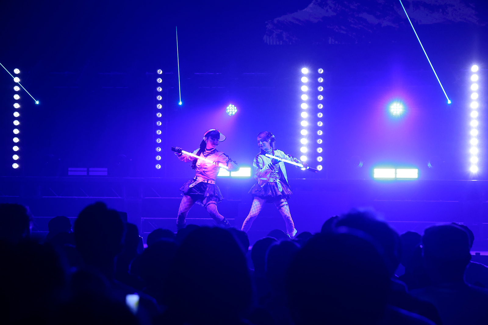 「MUSIC AWARDS JAPAN WEEK」を6組のアーティストが盛り上げる！アイドルマスター シャイニーカラーズ【コメティック】、オーイシマサヨシ、TrySail、MyGO!!!!!、ラブライブ！サンシャイン!!【Guilty Kiss,Saint Snow】、TeddyLoidが出演した“リスアニ！LIVE on TOKYO ANIME MUSIC HIGHLIGHTS”を速報レポート - 画像一覧（17/37）