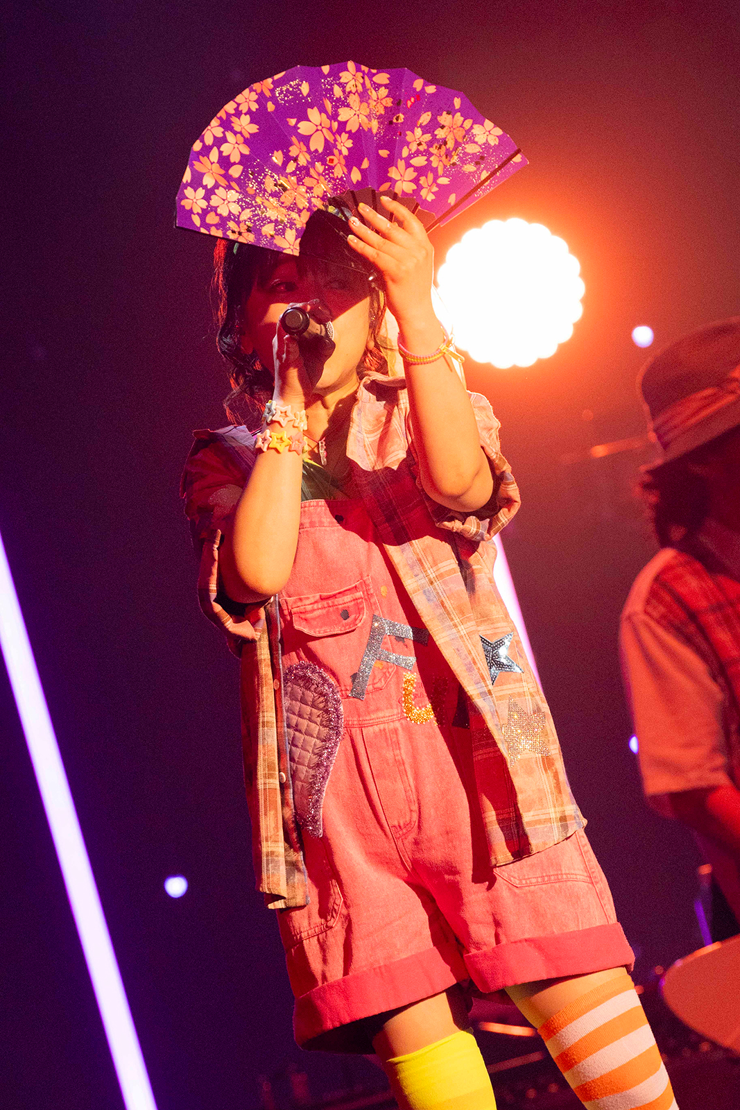 “喜怒哀楽”ツアーの集大成となる“Fun Spring”東京公演2DYASを完走！DAY1＆DAY2公演で見せたKOTOKOの“喜怒哀楽”をレポート！ - 画像一覧（14/21）