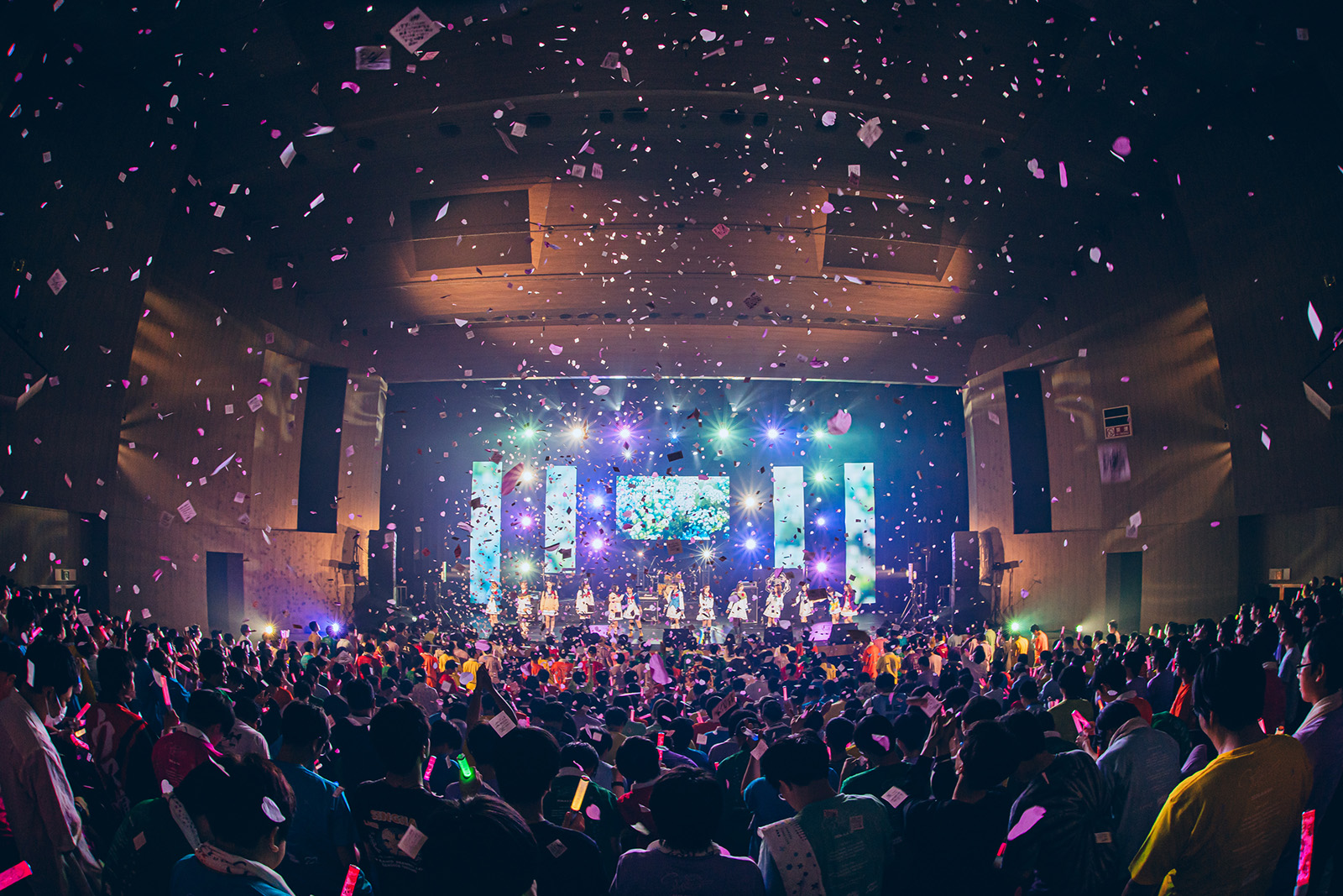 またいつか会えると信じて……“イロドリミドリ FINAL LIVE 最終話 ～Get Our MIRAI!!!!!!!!!!!!!!～”10年の活動を経てファイナルを迎える本公演をレポート