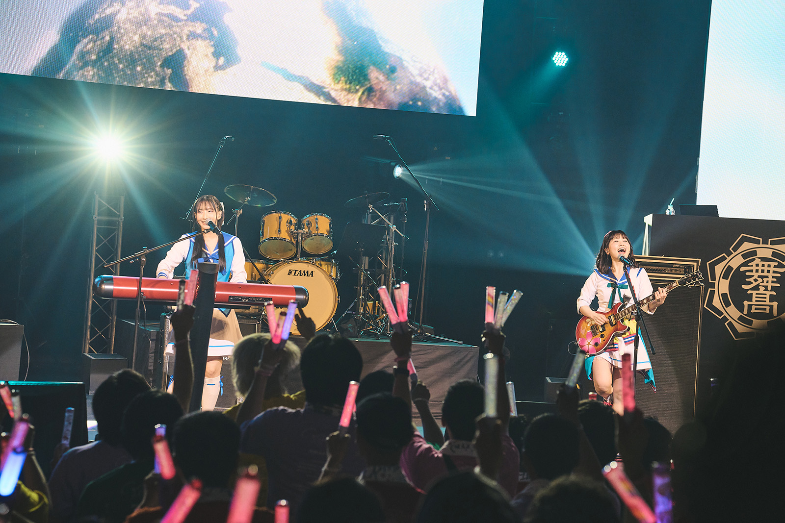 またいつか会えると信じて……“イロドリミドリ FINAL LIVE 最終話 ～Get Our MIRAI!!!!!!!!!!!!!!～”10年の活動を経てファイナルを迎える本公演をレポート - 画像一覧（14/40）