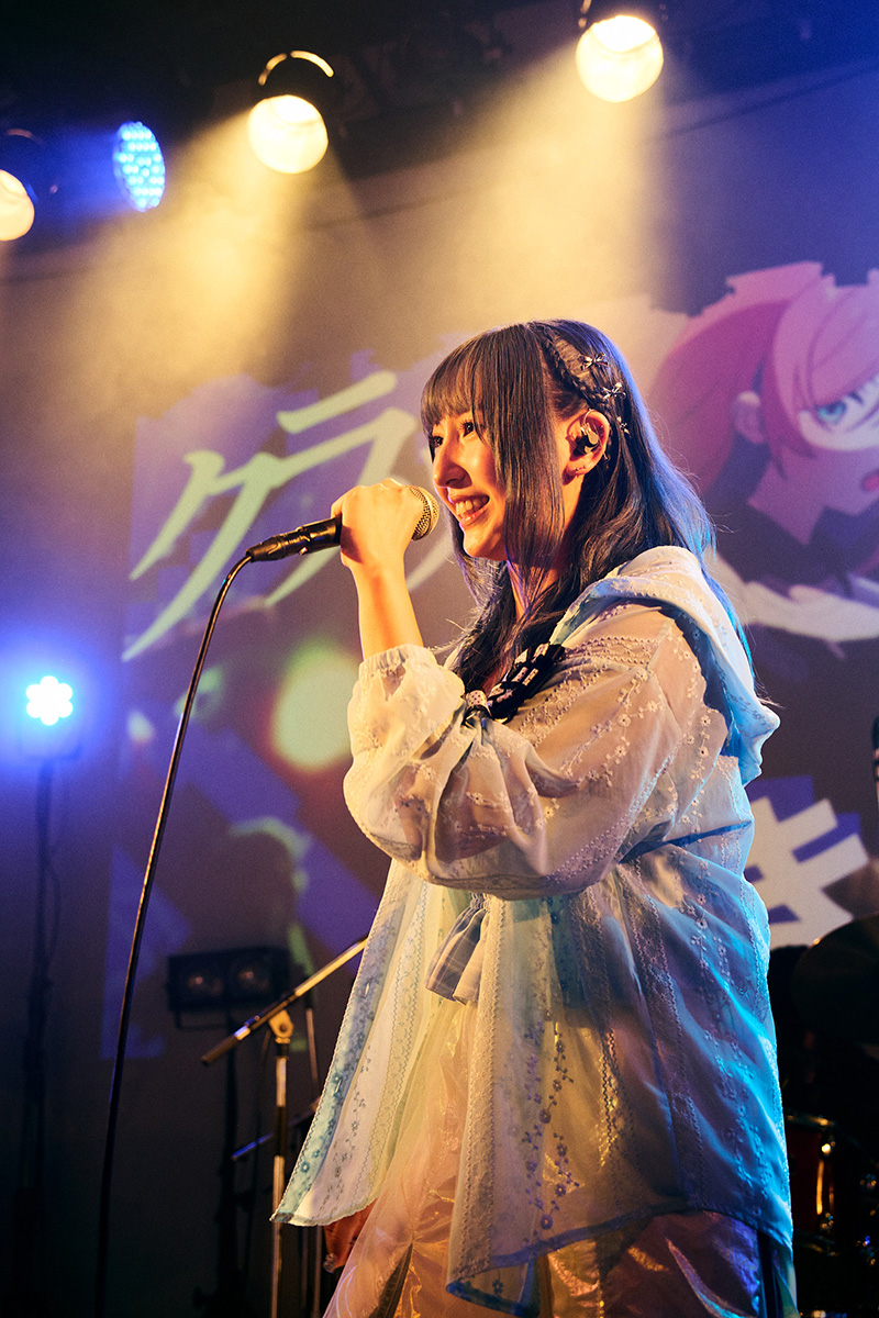 ついに素顔を見せたCanna Lilyを前に会場は熱狂の渦に包まれる！「ガールズバンドクライ First Riff」から生まれた5人組新バンドの初ワンマンをレポート！ - 画像一覧（7/18）