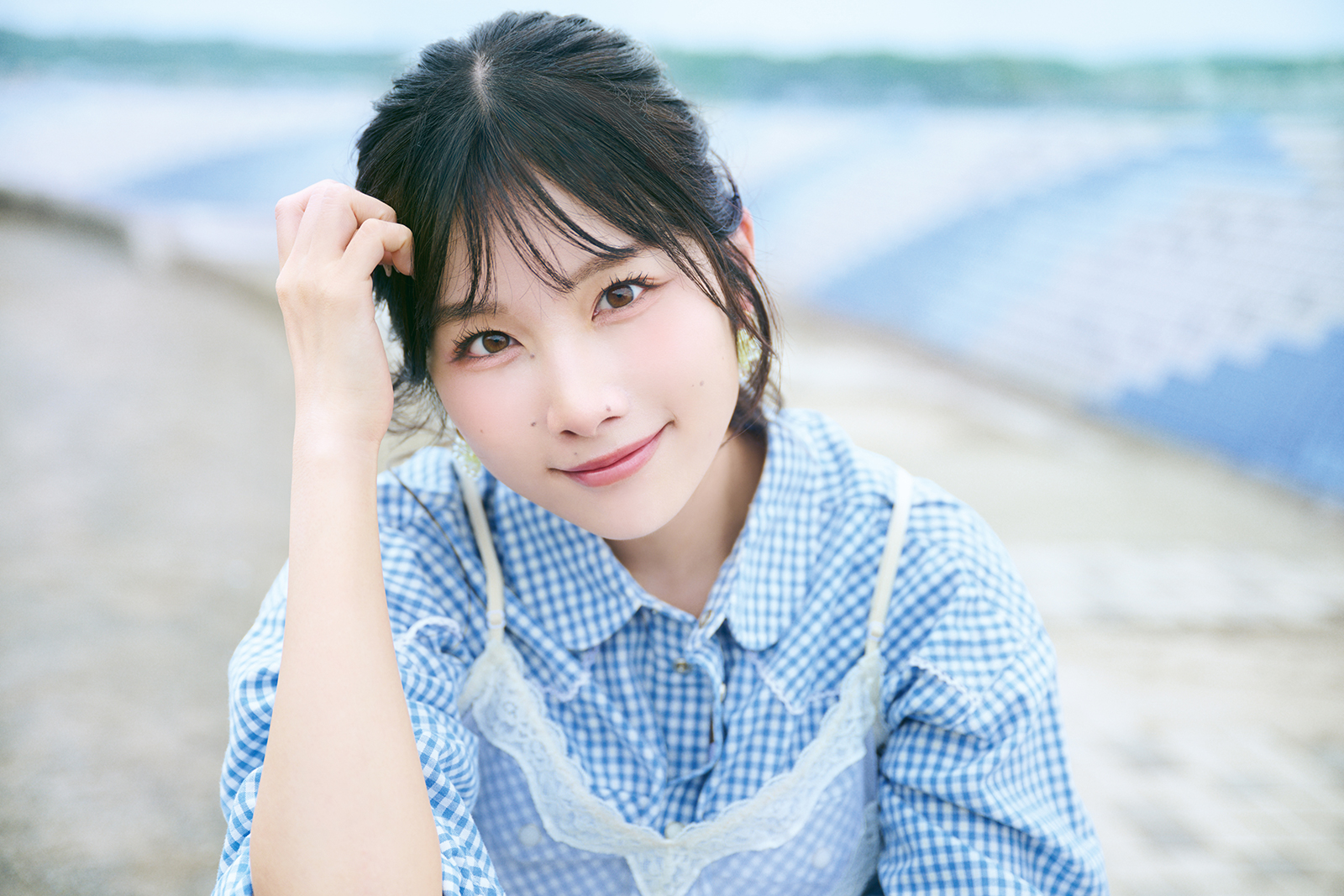 私だからこそ表現できる歌――岬 なこ、ファンへの想いを込めた約1年ぶりのシングル「青の足跡」リリースインタビュー