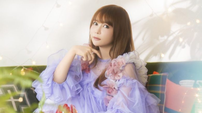 中川翔子、歌手デビュー20周年記念シングル「Twilight Magic」通常盤ジャケットは、TVアニメ『黒猫と魔女の教室』描きおろしイラストに！