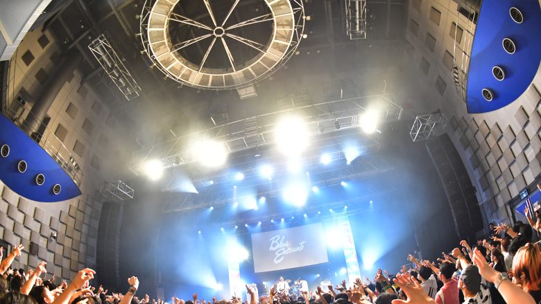 菅原圭、多次元制御機構よだか、NELKE、NOMELON NOLEMON、BLUE ENCOUNTの5組が競演！ライブイベント“リスパレ！LIVE vol.4”DAY1最速レポート