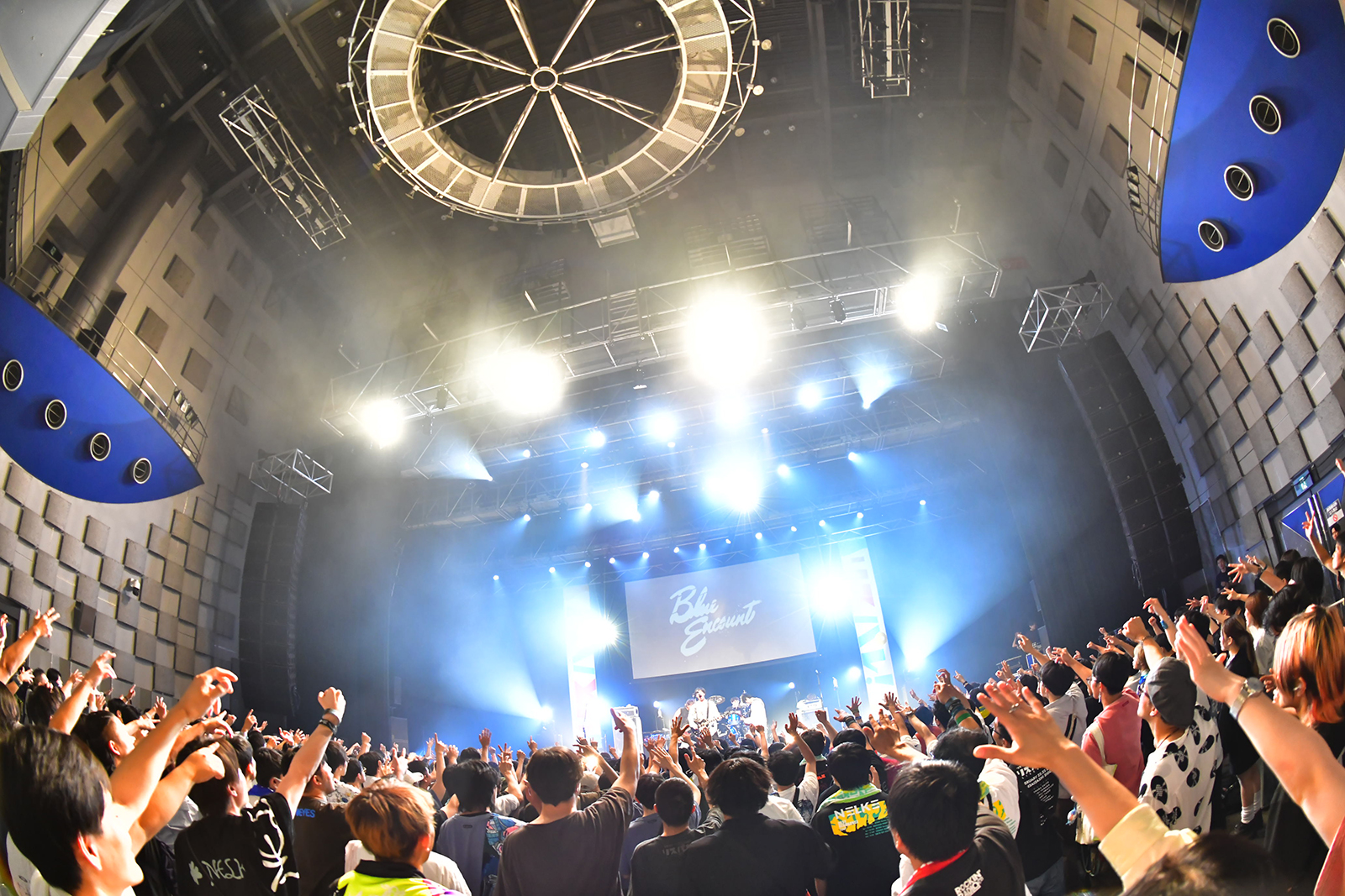 菅原圭、多次元制御機構よだか、NELKE、NOMELON NOLEMON、BLUE ENCOUNTの5組が競演！ライブイベント“リスパレ！LIVE vol.4”DAY1最速レポート