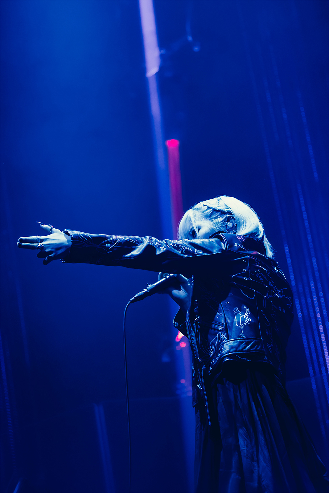 ReoNa、オールスタンディングライブハウスツアー“ReoNa Live Tour 2026 De:TOUR-動脈-”開催！アグレッシブかつドラマチックなステージを見せた東京・Zepp Haneda(TOKYO)公演をレポート！ - 画像一覧（3/11）