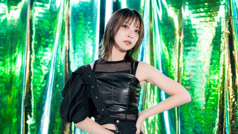 May’n、浅倉大介・井上秋緒の超豪華タッグによる新曲「Fly me to the エンド！☆」リリース決定！