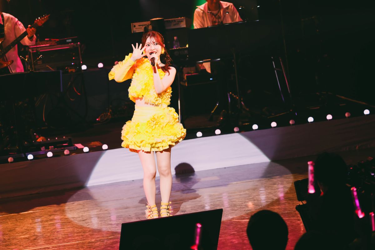 石原夏織、2ndEP『ASOVIVA!!!』を引っさげたライブ『石原夏織 LIVE