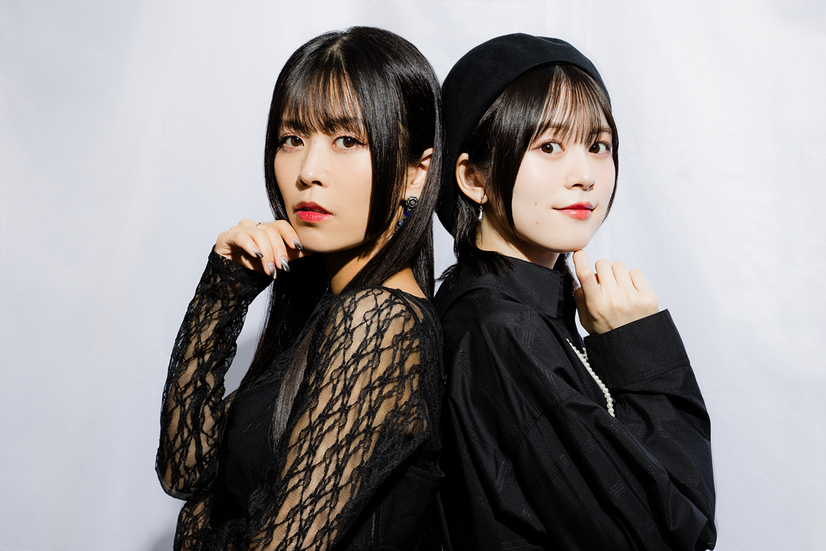 相羽あいな・中島由貴が語る、Roseliaが10周年で到達したリアルバンドとしての高み――初のベスト盤を通して青薔薇たちの進化の軌跡に迫る！ - 画像一覧（8/15）