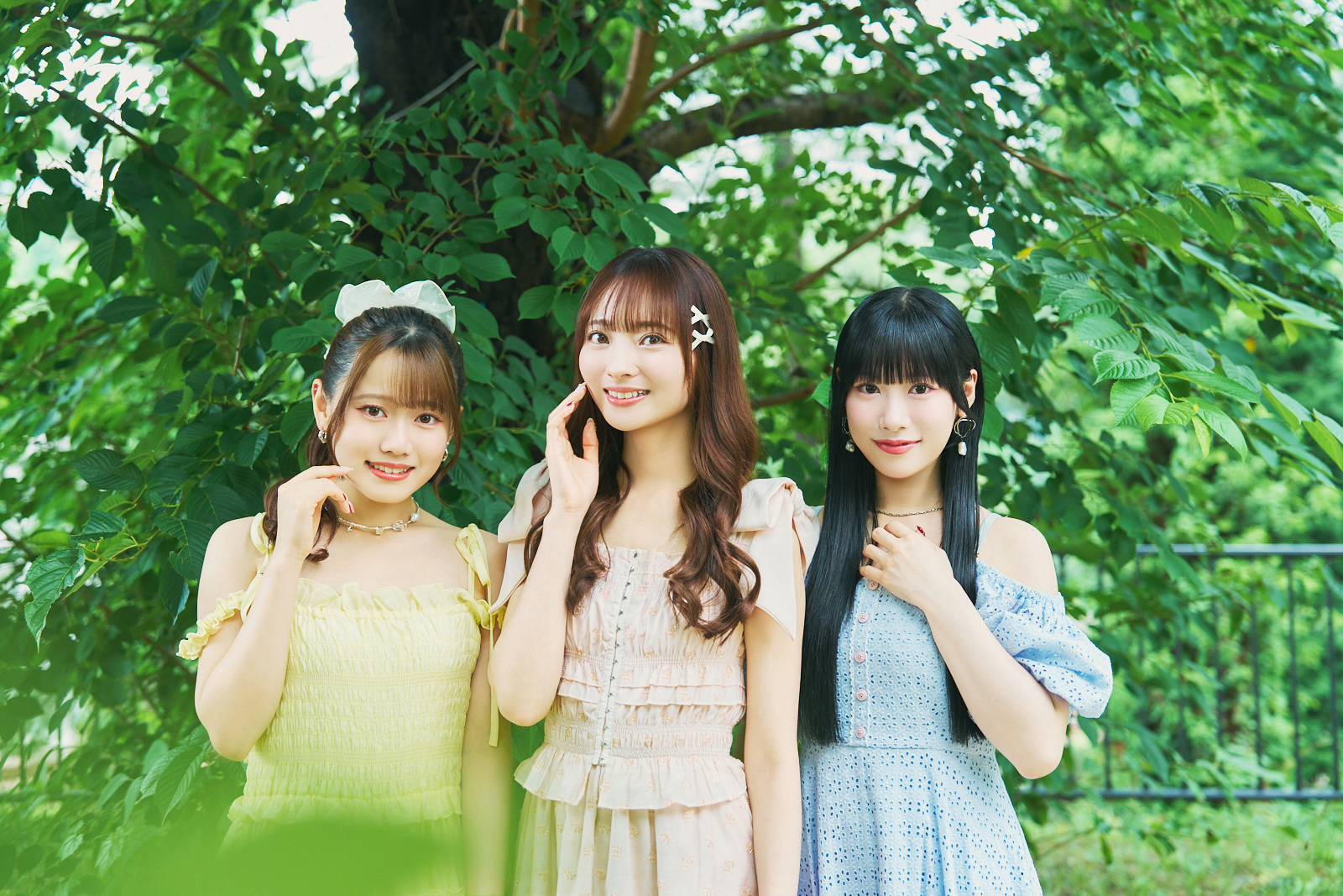 ファンと築き上げた“信頼”の証をこの曲に込めて――。ClariS、TVアニメ『鬼の花嫁』OPテーマ「ヒトコト」撮りおろしインタビュー - 画像一覧（13/14）