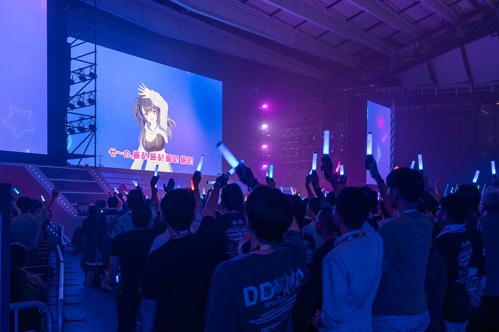 「アズールレーン」の日本配信9周年を記念したスペシャルライブ“AZUR LANE SPECIAL MUSI9 LIVE”開催！オーイシマサヨシや鈴木このみらが参加したDAY2公演をレポート！ - 画像一覧（4/15）