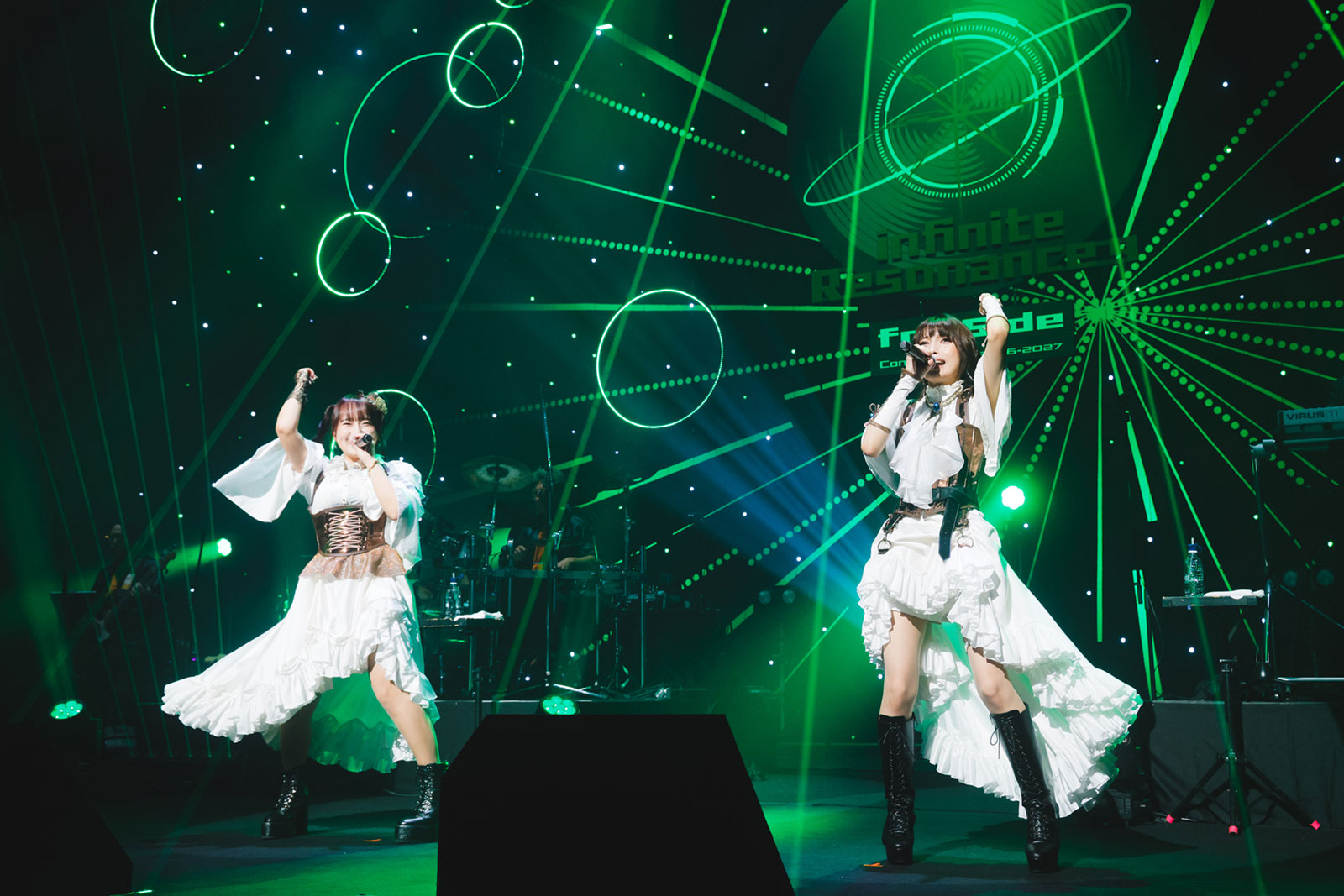 第3期fripSide、ライブツアー“anime blast presents fripSide Concert Tour 2026-2027 -infinite Resonance 4- supported by animelo”がスタート！初日・東京公演を最速レポート！（※セトリネタバレあり） - 画像一覧（14/14）