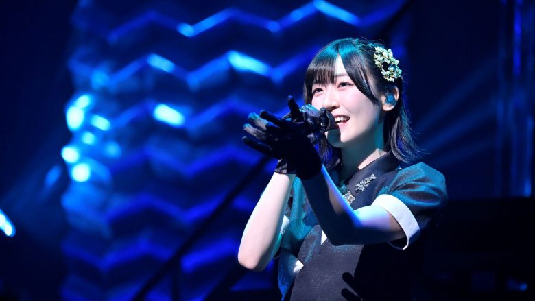 前島亜美、“多声性”に満ちた自身の歩みを歌声に乗せて。「みんなと一緒に武道館公演を目指します！」――3rdワンマンライブ“前島亜美 LIVE 2026 POLYPHONY”レポート