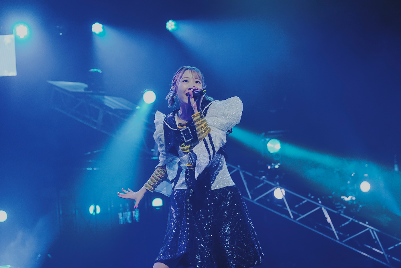 無敵の“お祭りマッスルユニット”TrySail、10周年全国ツアー「LAWSON presents TrySail 10th Anniversary Tour 2025 “BestSail”」追加公演レポート - 画像一覧（4/16）