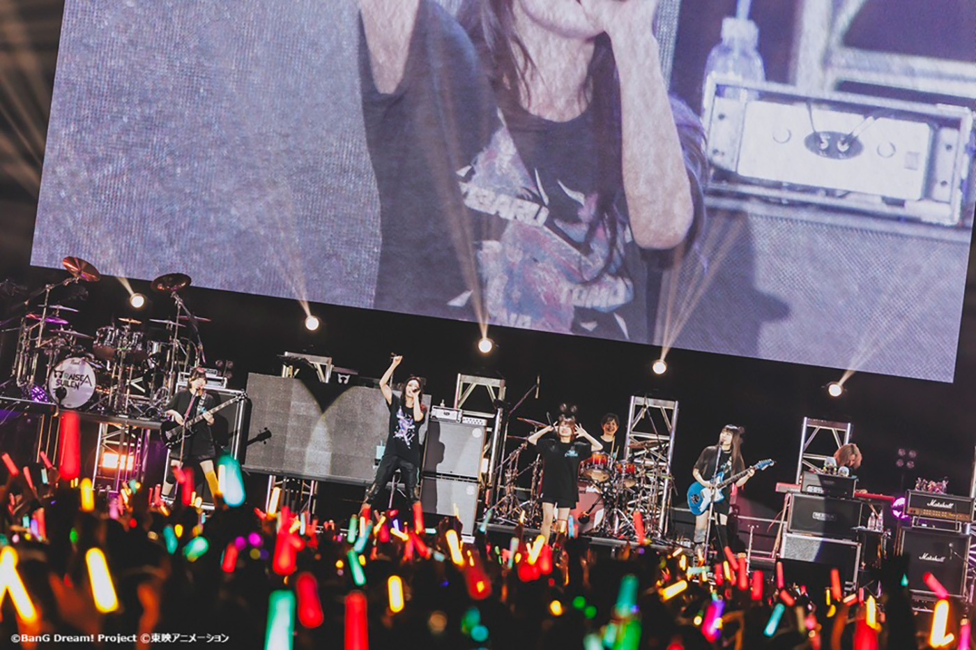 異色の2組が演出する【競演】ではなく【共演】“RAISE A SUILEN×トゲ