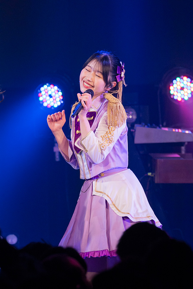 どちらのファンかなんて、両者のパフォーマンスの前には無関係！多彩な魅力が次々に熱狂を巻き起こした“DIALOGUE＋WITH vol.7 －岡咲美保－”レポート - 画像一覧（5/11）