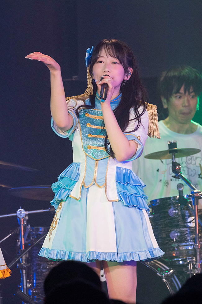 どちらのファンかなんて、両者のパフォーマンスの前には無関係！多彩な魅力が次々に熱狂を巻き起こした“DIALOGUE＋WITH vol.7 －岡咲美保－”レポート - 画像一覧（4/11）