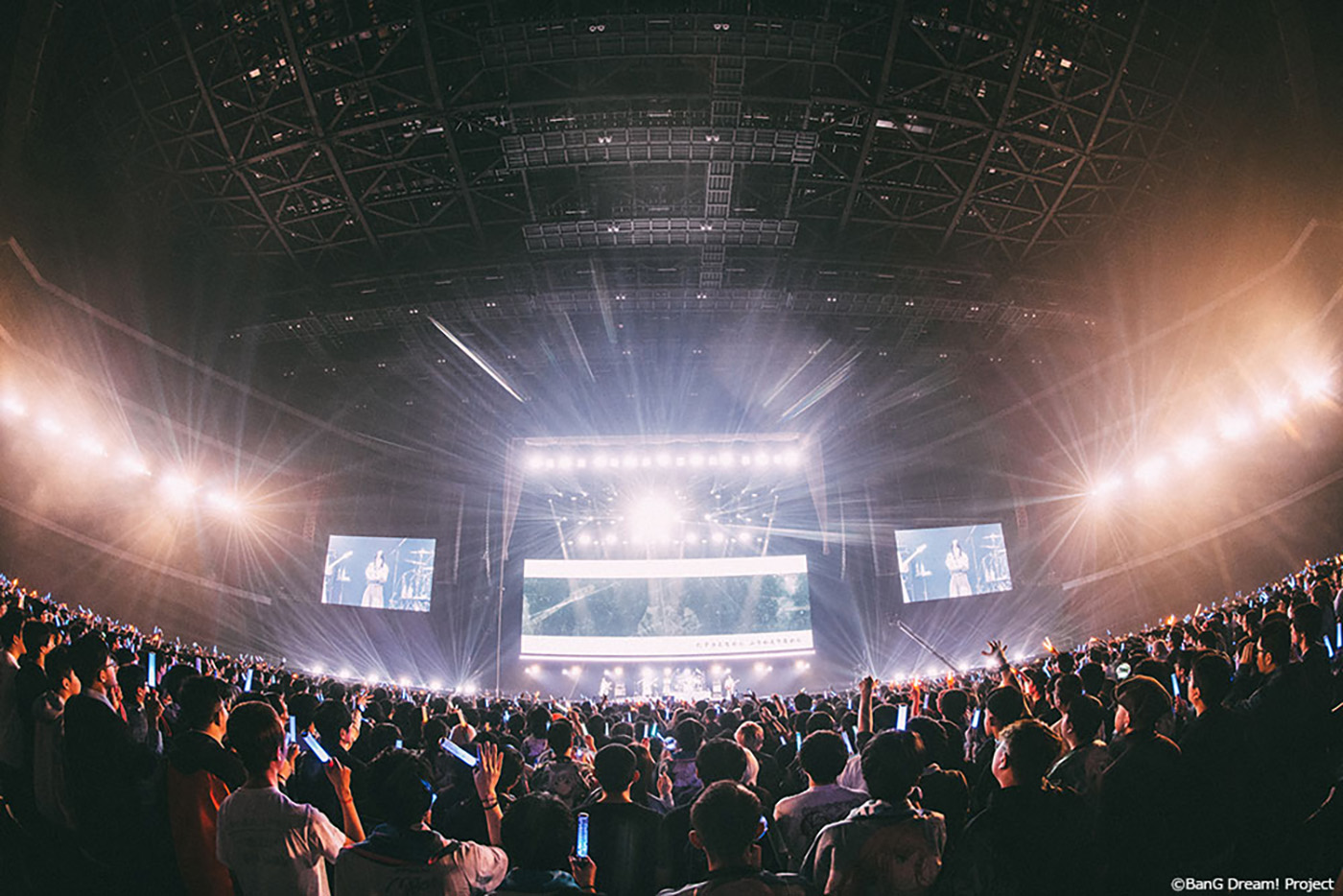 最強2バンドがそのサウンドで描き出すストーリーと現在地“MyGO!!!!!×Ave Mujica ツーマンライブ「“moment / memory”」”レポート - 画像一覧（9/15）