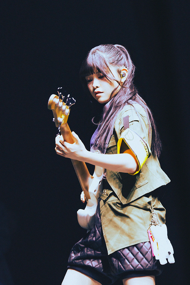 初めてのツアーで鍛えられた3人が予感させるバンドの大いなる未来！ 【トゲナシトゲアリ Zepp Tour 2026 “拍動の未来”】千秋楽レポート - 画像一覧（14/31）