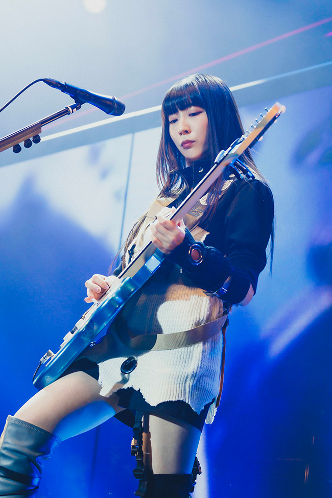 初めてのツアーで鍛えられた3人が予感させるバンドの大いなる未来！ 【トゲナシトゲアリ Zepp Tour 2026 “拍動の未来”】千秋楽レポート - 画像一覧（11/31）