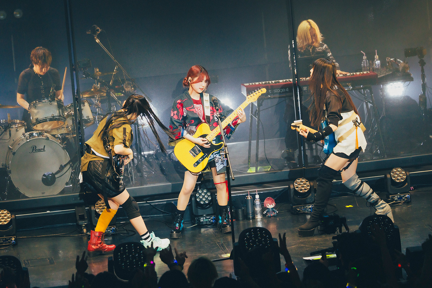 初めてのツアーで鍛えられた3人が予感させるバンドの大いなる未来！ 【トゲナシトゲアリ Zepp Tour 2026 “拍動の未来”】千秋楽レポート - 画像一覧（1/31）